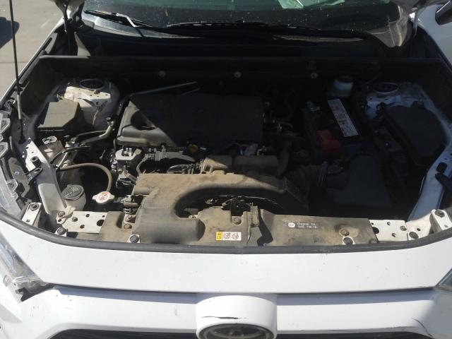 Photo 6 VIN: JTMC1RFV6KD011825 - TOYOTA RAV4 XLE P 