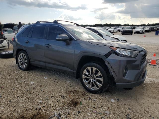 Photo 3 VIN: JTMC1RFV8KD512909 - TOYOTA RAV4 XLE P 