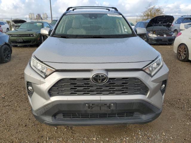 Photo 4 VIN: JTMC1RFV8KJ010550 - TOYOTA RAV4 