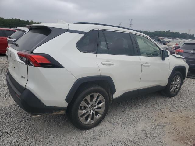 Photo 2 VIN: JTMC1RFV8MD080129 - TOYOTA RAV4 XLE P 