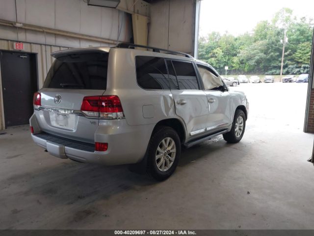 Photo 3 VIN: JTMCY7AJ1G4043562 - TOYOTA LAND CRUISER 