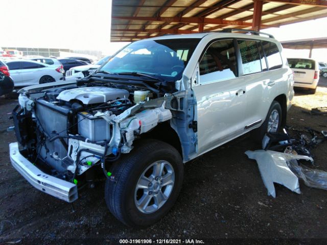 Photo 1 VIN: JTMCY7AJ5M4098432 - TOYOTA LAND CRUISER 