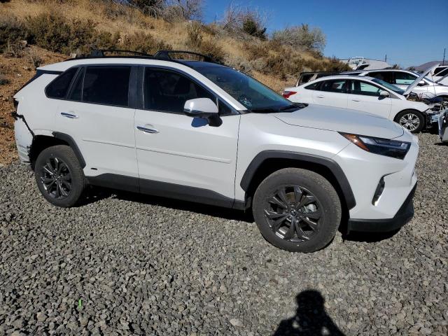 Photo 3 VIN: JTMD6RFV1PD088728 - TOYOTA RAV4 