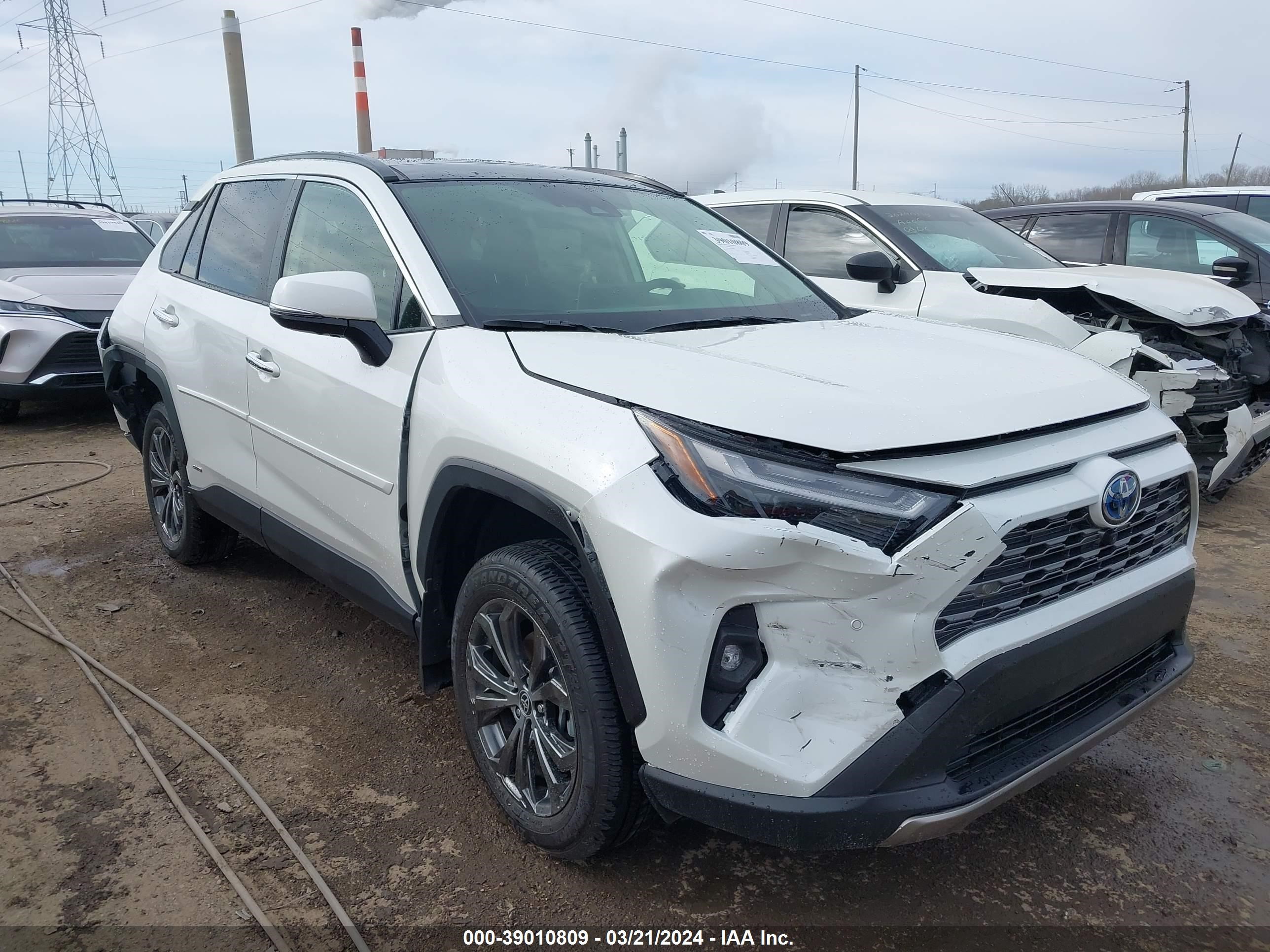 Photo 0 VIN: JTMD6RFV2ND526685 - TOYOTA RAV 4 