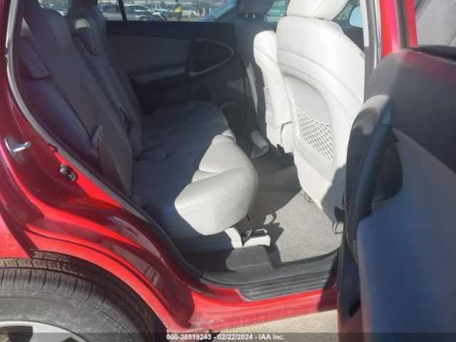 Photo 7 VIN: JTMDF4DV0A5027619 - TOYOTA RAV4 