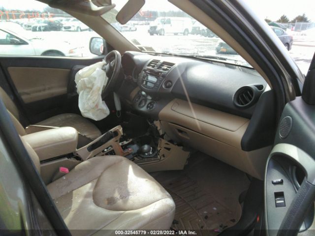 Photo 4 VIN: JTMDF4DV2A5026701 - TOYOTA RAV4 