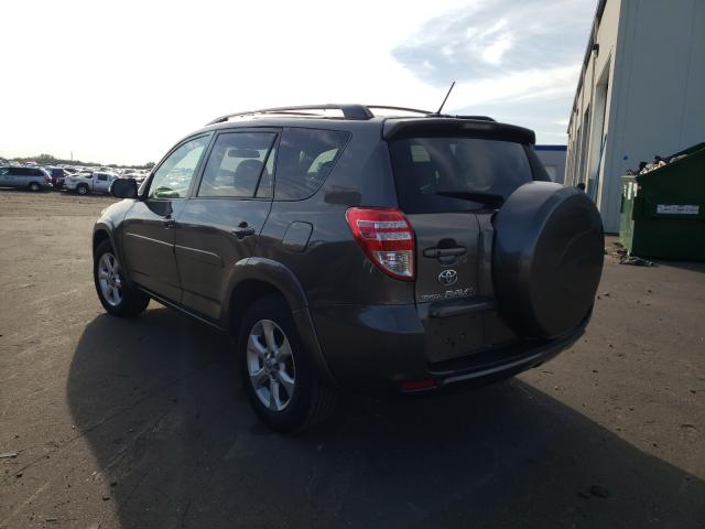 Photo 2 VIN: JTMDF4DV2AD031788 - TOYOTA RAV4 LIMIT 