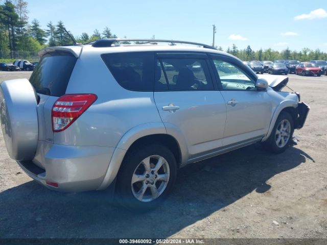 Photo 3 VIN: JTMDF4DV5AD030134 - TOYOTA RAV4 