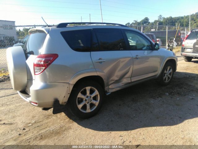 Photo 3 VIN: JTMDF4DV5AD034605 - TOYOTA RAV4 