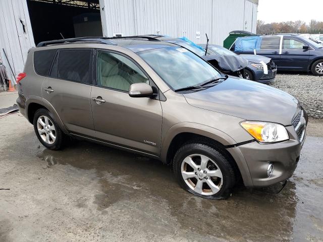 Photo 3 VIN: JTMDF4DV8AD038633 - TOYOTA RAV4 