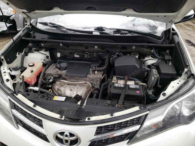 Photo 11 VIN: JTMDFREV0FD165881 - TOYOTA RAV4 