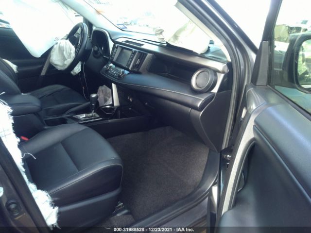 Photo 4 VIN: JTMDFREV2HJ175039 - TOYOTA RAV4 