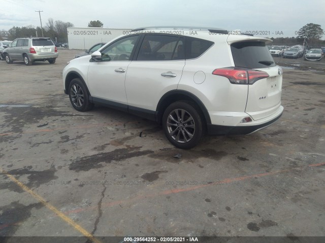 Photo 2 VIN: JTMDFREV2JJ195894 - TOYOTA RAV4 