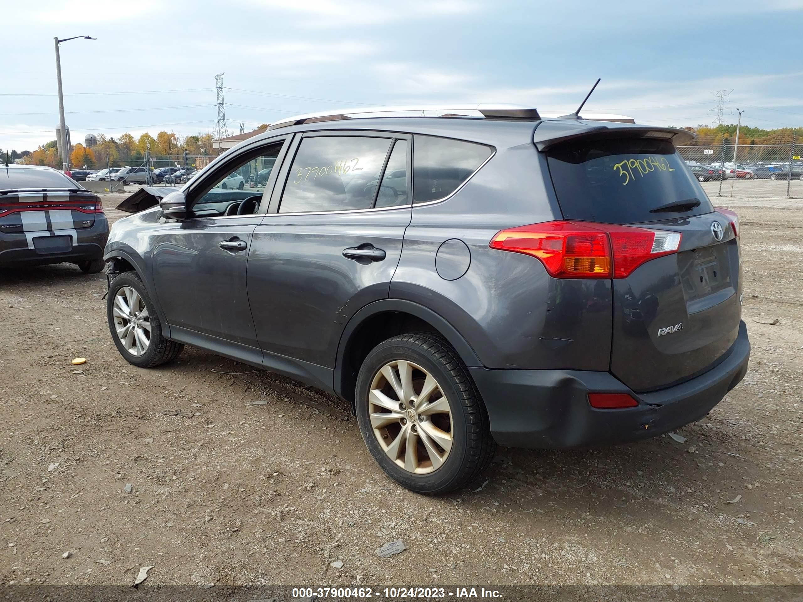 Photo 2 VIN: JTMDFREV3FD131448 - TOYOTA RAV 4 