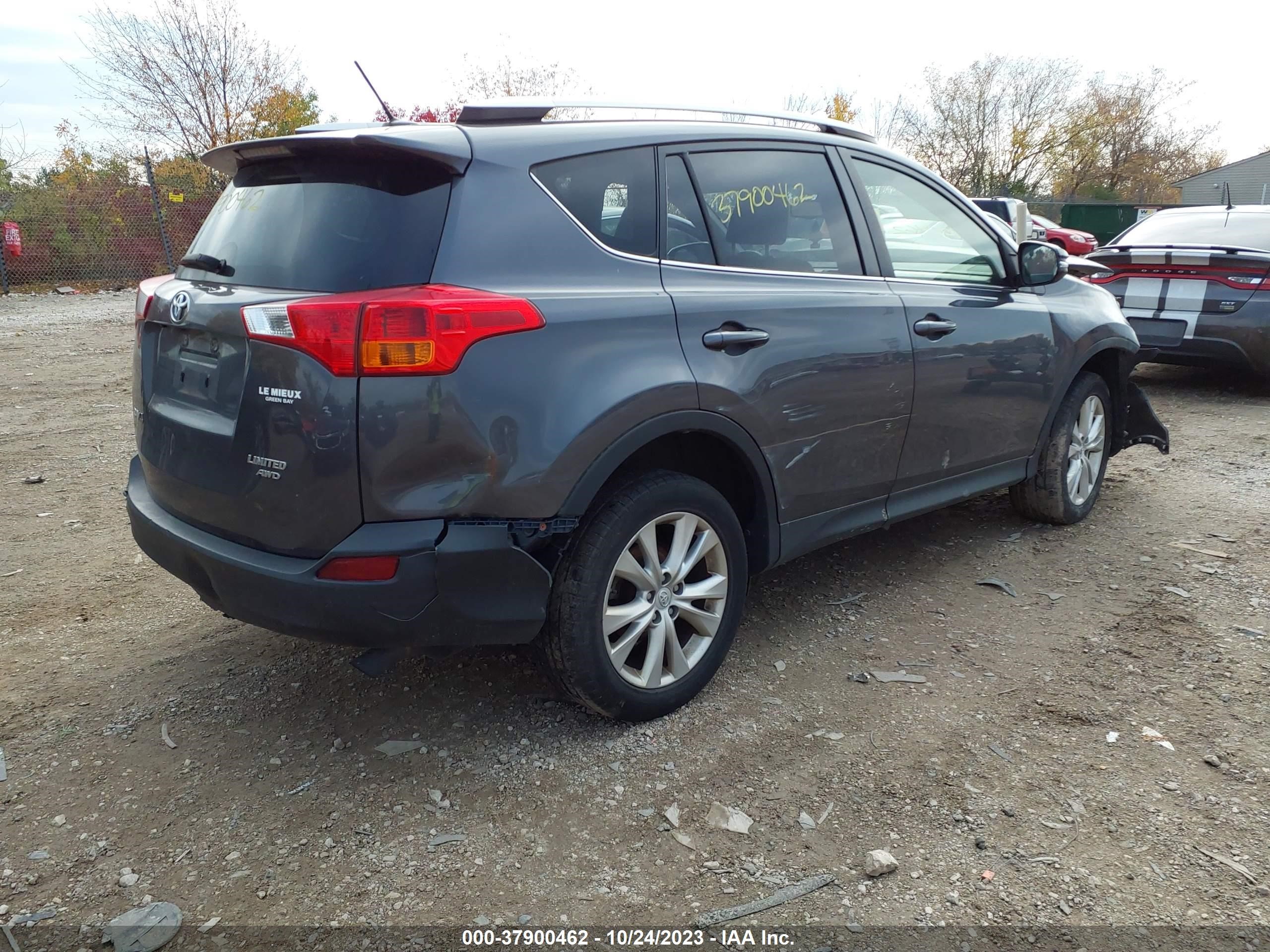 Photo 3 VIN: JTMDFREV3FD131448 - TOYOTA RAV 4 