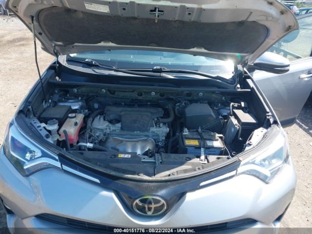 Photo 9 VIN: JTMDFREV3JJ242219 - TOYOTA RAV4 