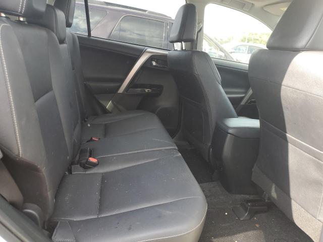 Photo 10 VIN: JTMDFREV3JJ742946 - TOYOTA RAV4 