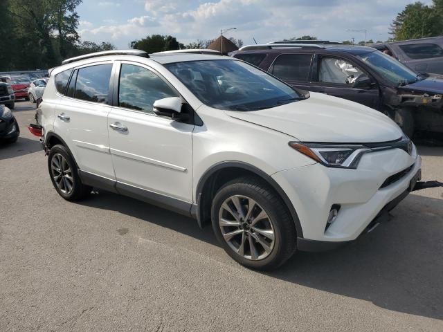 Photo 3 VIN: JTMDFREV3JJ742946 - TOYOTA RAV4 