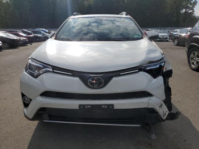 Photo 4 VIN: JTMDFREV3JJ742946 - TOYOTA RAV4 