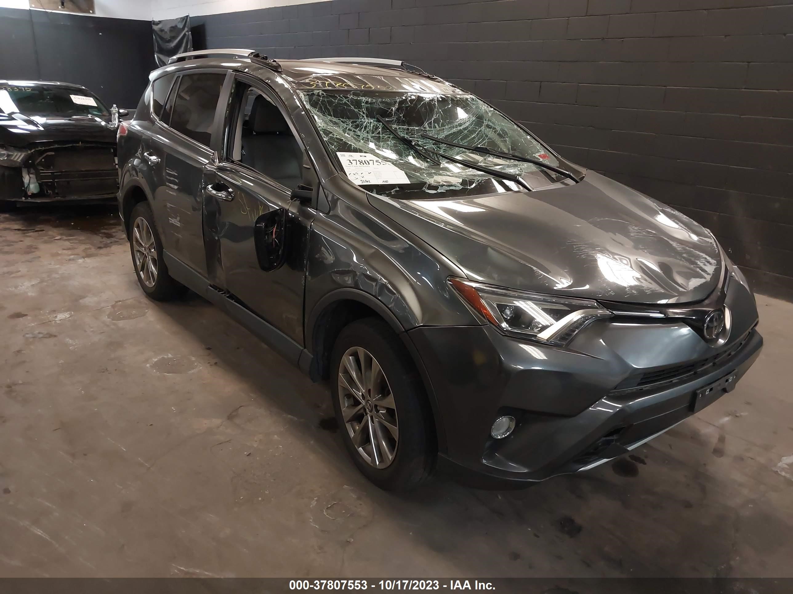 Photo 5 VIN: JTMDFREV5JD235450 - TOYOTA RAV 4 