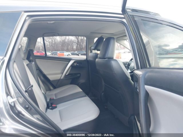 Photo 7 VIN: JTMDFREV6GJ073192 - TOYOTA RAV4 