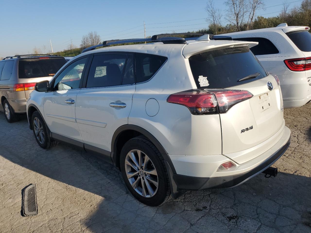 Photo 1 VIN: JTMDFREV6HD207280 - TOYOTA RAV 4 