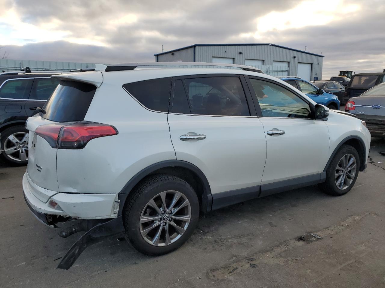 Photo 2 VIN: JTMDFREV7JJ732596 - TOYOTA RAV 4 