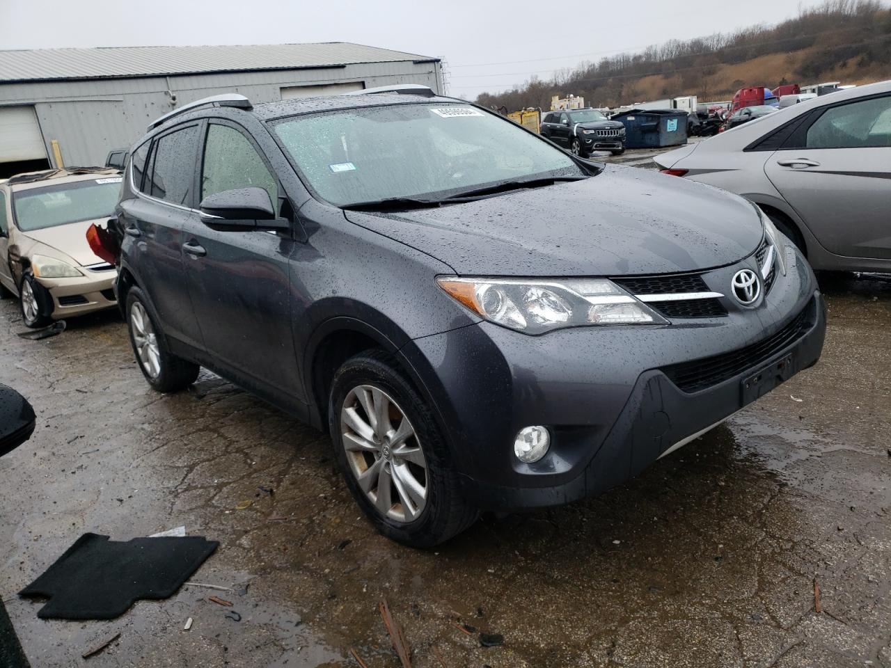 Photo 3 VIN: JTMDFREV8FD163330 - TOYOTA RAV 4 