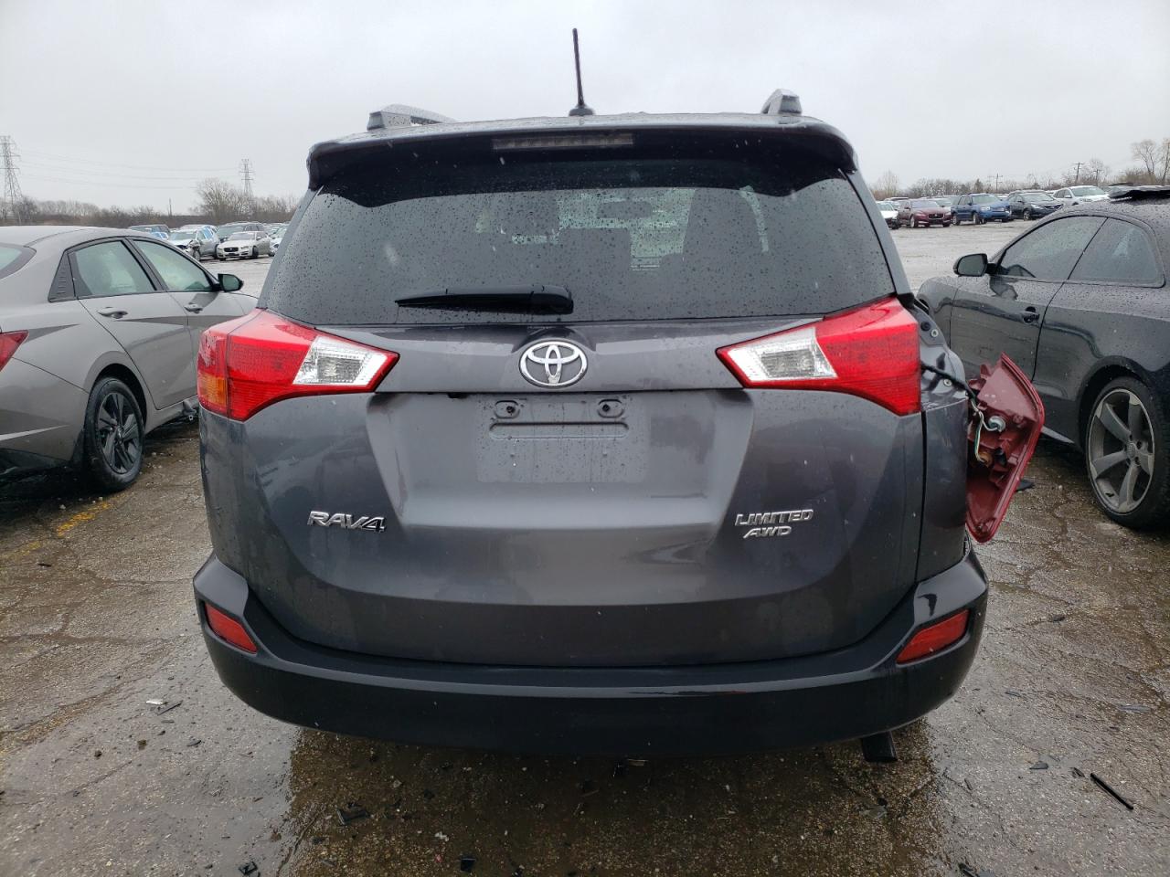 Photo 5 VIN: JTMDFREV8FD163330 - TOYOTA RAV 4 