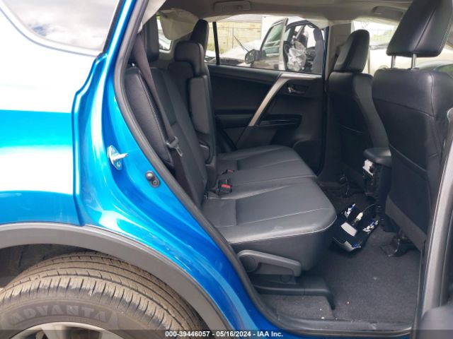 Photo 7 VIN: JTMDFREV8JJ728976 - TOYOTA RAV4 