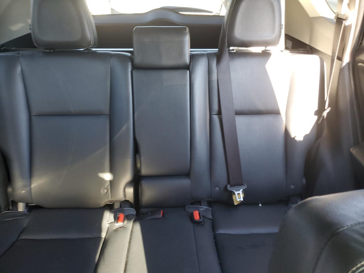 Photo 9 VIN: JTMDFREV9HJ174695 - TOYOTA RAV 4 