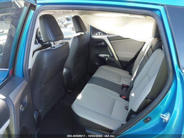 Photo 7 VIN: JTMDJREV1HD097687 - TOYOTA RAV4 