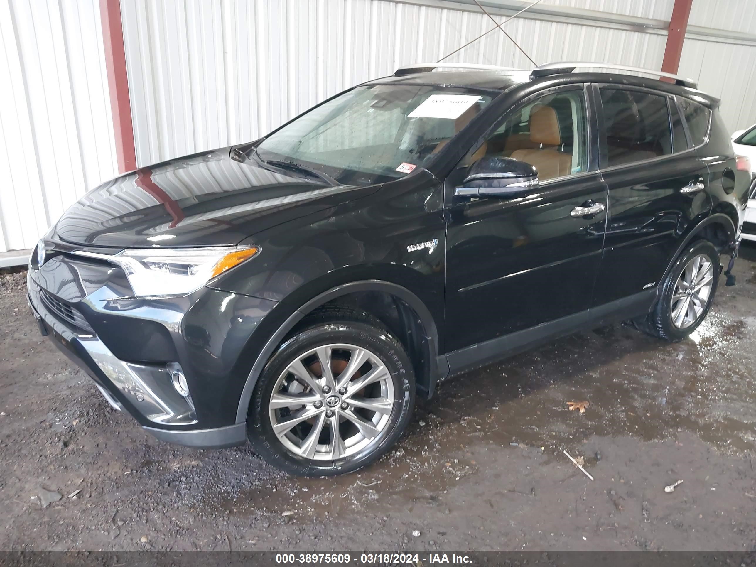 Photo 1 VIN: JTMDJREV2JD156073 - TOYOTA RAV 4 