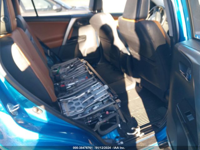 Photo 7 VIN: JTMDJREV6GD057412 - TOYOTA RAV4 HYBRID 