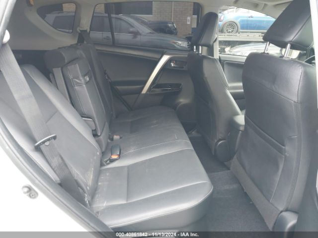 Photo 7 VIN: JTMDJREVXJD212390 - TOYOTA RAV4 