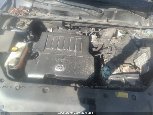 Photo 9 VIN: JTMDK4DV5AD017105 - TOYOTA RAV4 