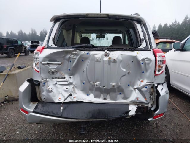 Photo 5 VIN: JTMDK4DV7AD010608 - TOYOTA RAV4 