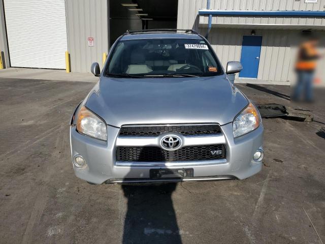 Photo 4 VIN: JTMDK4DV7AD015775 - TOYOTA RAV4 