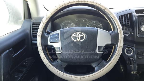 Photo 12 VIN: JTMDU09J7C4053292 - TOYOTA LAND CRUISER 