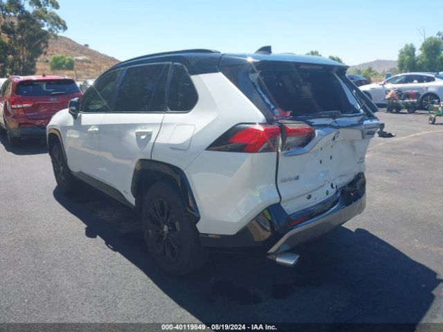 Photo 2 VIN: JTME6RFV0PJ035928 - TOYOTA RAV4 