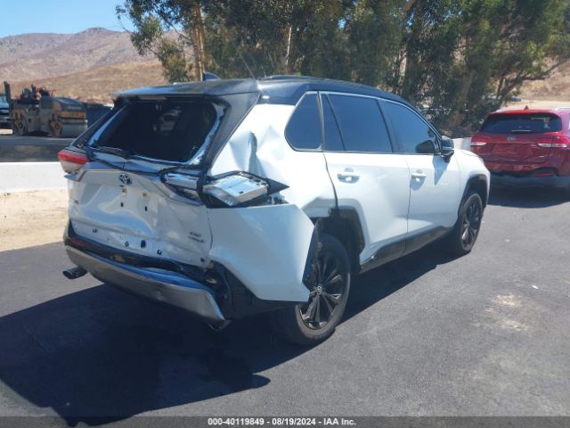 Photo 3 VIN: JTME6RFV0PJ035928 - TOYOTA RAV4 