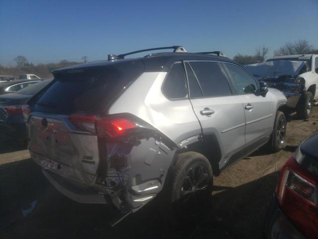 Photo 3 VIN: JTME6RFV4ND520858 - TOYOTA RAV4 XSE 