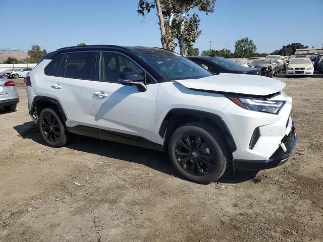 Photo 3 VIN: JTME6RFV5RD552028 - TOYOTA RAV4 XSE 