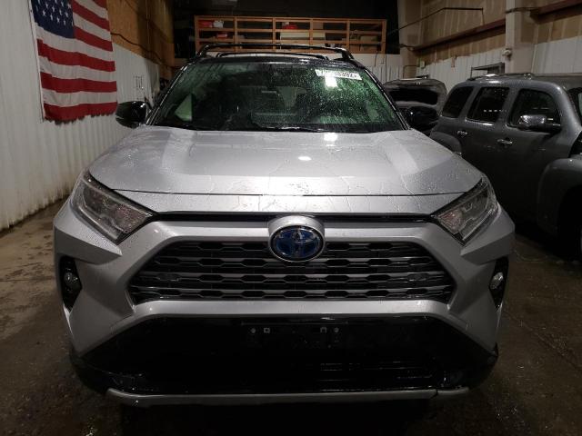 Photo 4 VIN: JTME6RFV8MJ007130 - TOYOTA RAV4 XSE 