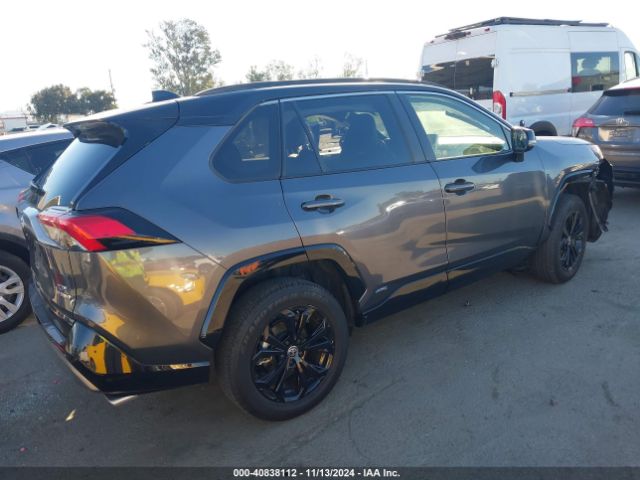 Photo 3 VIN: JTME6RFV8ND529739 - TOYOTA RAV4 