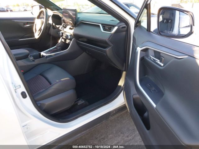 Photo 4 VIN: JTMEB3FV2PD128215 - TOYOTA RAV4 PRIME 