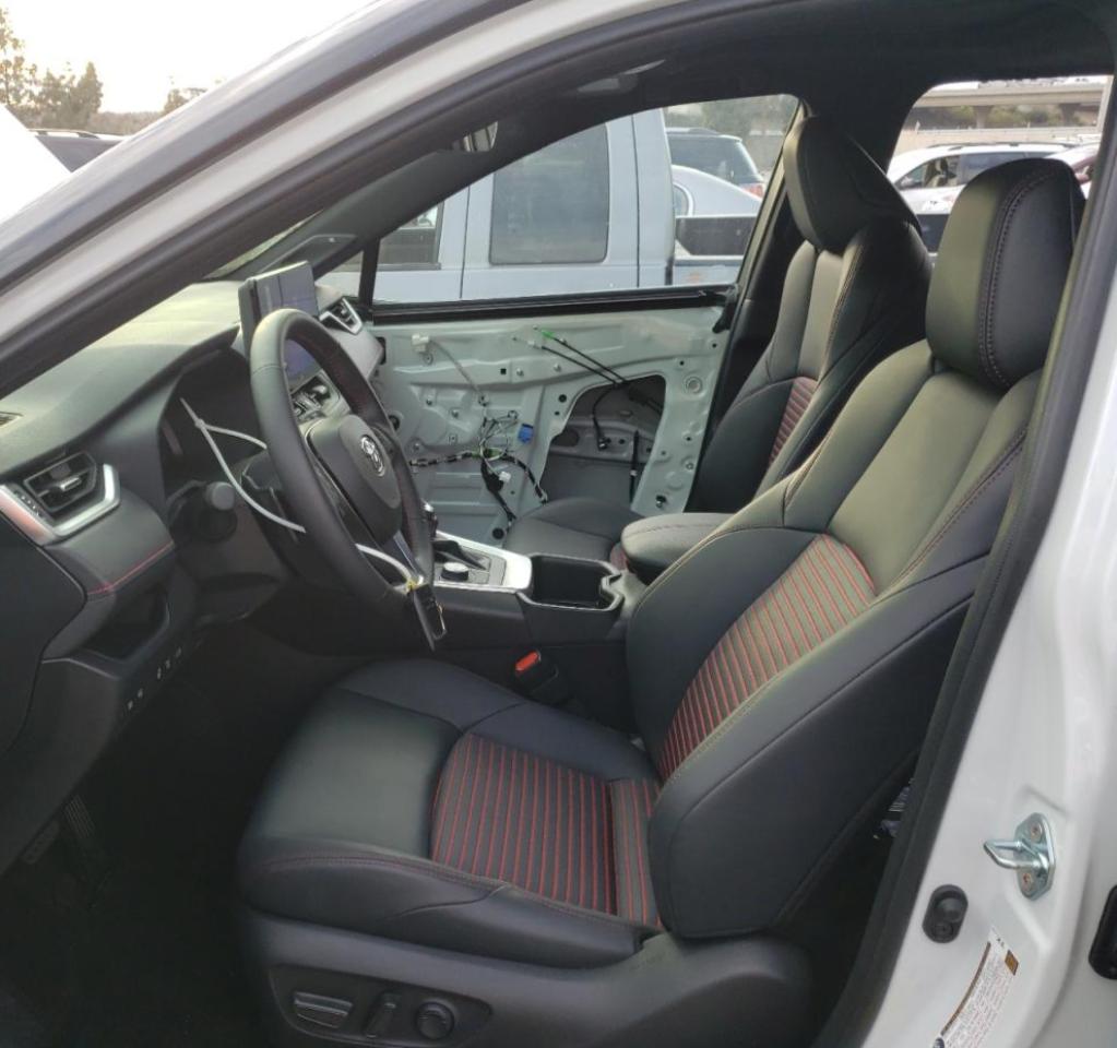 Photo 6 VIN: JTMEB3FV2PD142583 - TOYOTA RAV 4 