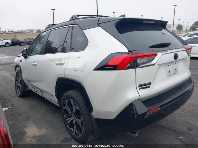 Photo 2 VIN: JTMEB3FV7ND100620 - TOYOTA RAV4 PRIME 