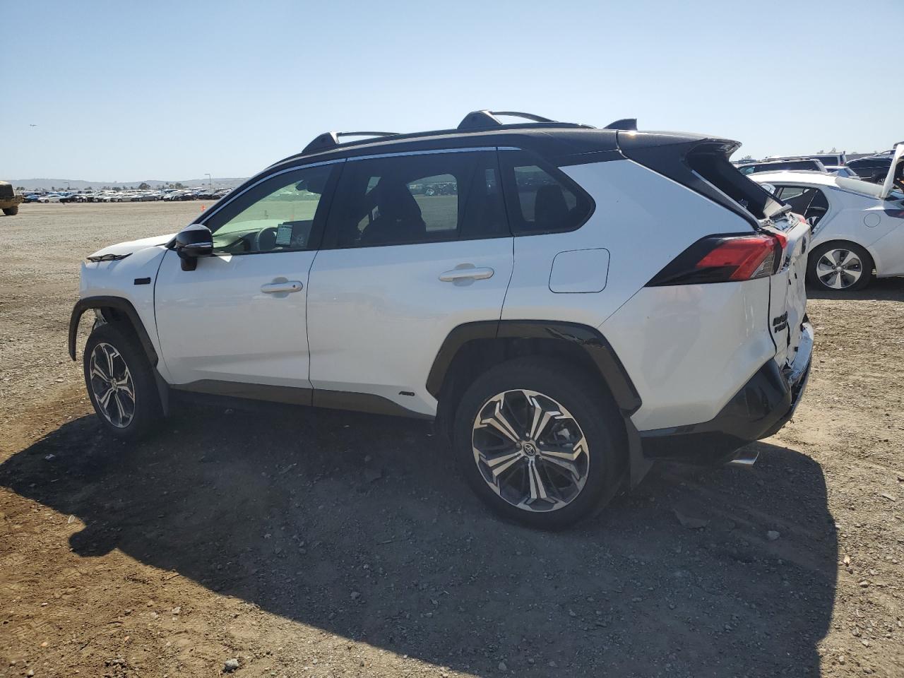 Photo 1 VIN: JTMEB3FVXPD147367 - TOYOTA RAV 4 