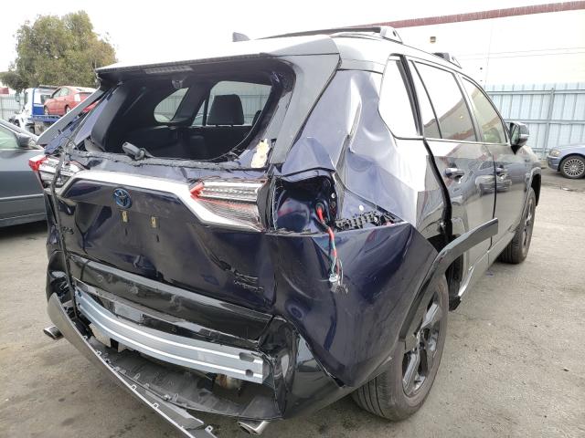 Photo 3 VIN: JTMEWRFV0LJ038029 - TOYOTA RAV4 XSE 